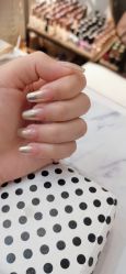 -雪奈传统美甲美睫