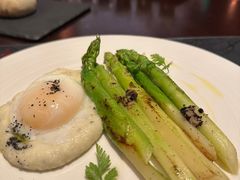 -恰餐厅及酒吧 CHAR Bar & Grill (北京丽都皇冠假日店)