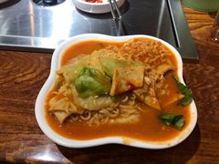 -玛嘻哒韩国料理炭火烤肉(莫邪路新天地店)