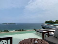 -瑰丽酒店·海吧·天际下午茶·现场DJ·天台酒吧