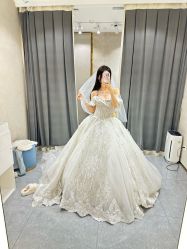 -GRACE KELLY婚纱与礼服(北京店)