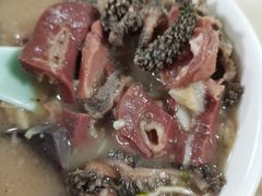 -洪峰浩老北京烧饼夹肉(角门路店)
