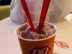 IMAG0614-DQ·蛋糕·冰淇淋(川沙东海岸店)
