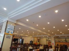 -鑫巴蜀小镇 · 水煮鱼专研店(玉桥店)