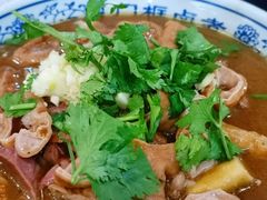 卤煮火烧-门框胡同百年卤煮(前门煤市街店)