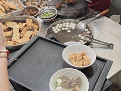 -松树干拌面店
