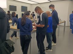 -华为授权体验店(华强北电子广场)