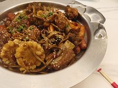 -徐记小怪兽肉蟹煲(中央大街店)