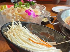 -佬土鹅肠火锅(解放路店)