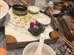 -哈啾嗨·新概念蒙餐(红星新城店)