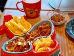 -必胜客(南锣鼓巷店)