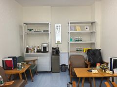 -无奔眼镜·蔡司·依视路授权店(马家堡店)