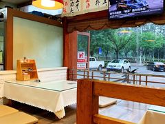 -益百岁牛尾汤(香山路店)