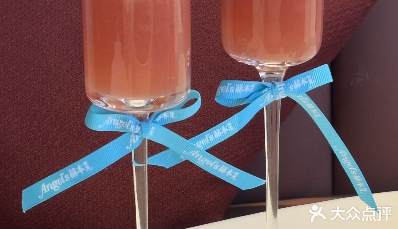 颜值超高的Tiffany蓝冰淇淋被我吃到了