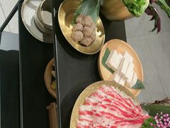 -大头椰·椰子鸡火锅(新梦店)