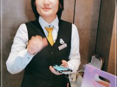 -如家精选酒店(上海思南路淮海中路地铁站店)