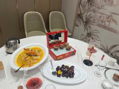 -品海楼·大连海胆锅贴馆(东港店)