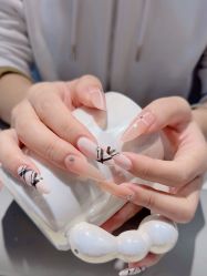 -丽心自助美甲美睫