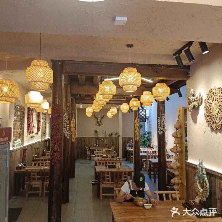 小黄牛面条暖心暖胃