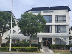 -弥舍·湖景团建泳池派对别墅·湖山境店