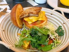 -玲婧胡同·生日蛋糕·餐厅(嘉里城店)