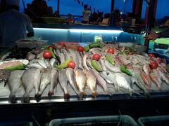 -沈家门海鲜夜排档(东港店)