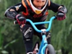 -小小特工运动馆(宝山三邻桥中心)