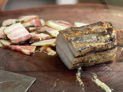 -老鼎万春卤菜(五代传承创始老店)