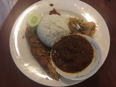 咖喱牛肉套餐-小槟城美食馆