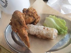 路边炸鸡翅-海安安越南粉(丹竹頭店)