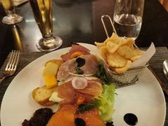-WOLFGANG PUCK KITCHEN & BAR(迪士尼小镇店)