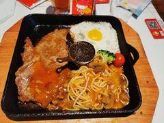 -豪享来(我格广场店)