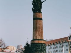 -人民防洪胜利纪念塔