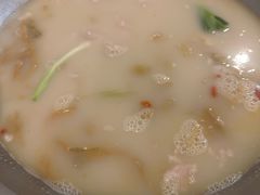 酸汤兔-老来福·非遗酸汤兔(凯旋路店)