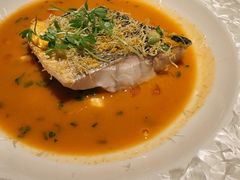 东海黄鱼配春笋-弦月窗LUNETTE BY AMANDA(复兴路店)