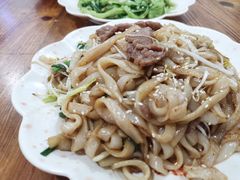 干炒牛河-南记食粥坊·宵夜大排档(莲花总店)
