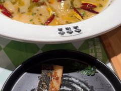 -渔语鱼酸菜鱼新川菜(来福士店)