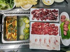 吊龙伴-鑫宝沙茶牛肉火锅(永泰店)