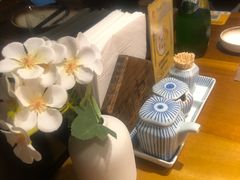 餐具摆设-和彩放题餐厅(酒仙桥店)