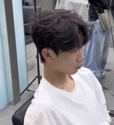 -尤司男士国潮理发馆