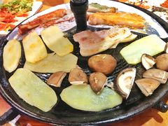 -7年8班朝鲜族非遗美食(三钢里店)