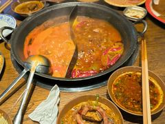 -萍姐火锅·公路夜市(武汉首店)