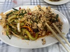 -尹记餐馆(花园店)