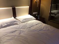 -抚顺中伟假日国际酒店