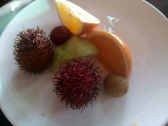 -荣誉国际酒店-云顶旋转餐厅