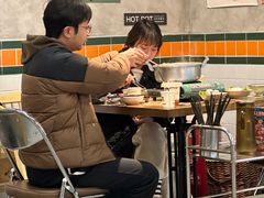 -顶上头•螺蛳粉火锅(德思勤复地星光店)