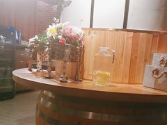 -卡普里披萨·牛扒·下午茶