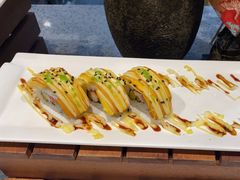 -遇上西雅图多融合海鲜自助餐厅(中房金谊广场店)
