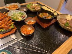 -臻牛烤肉