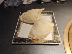 -铭牛烧肉·和牛海鲜自助(高新月牙湖店)